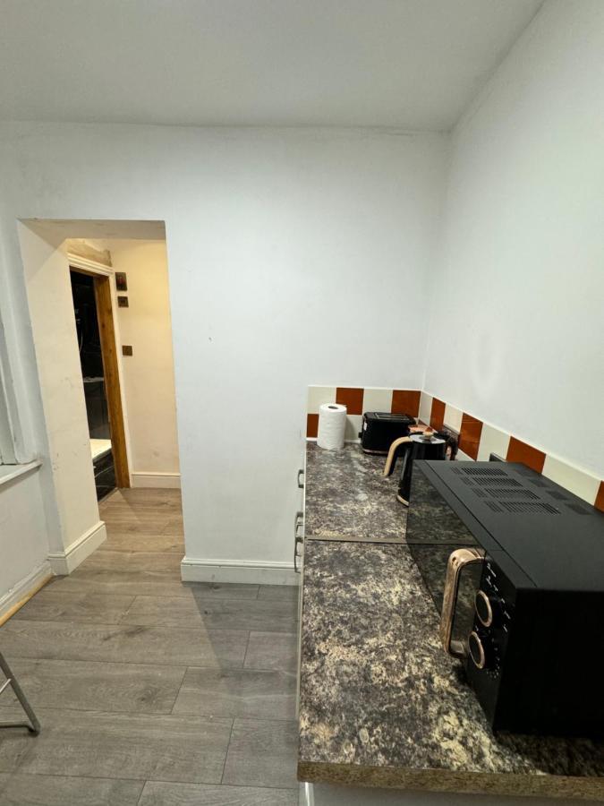 1 Bed With Kitchenette And Bathroom Oxford Exterior foto